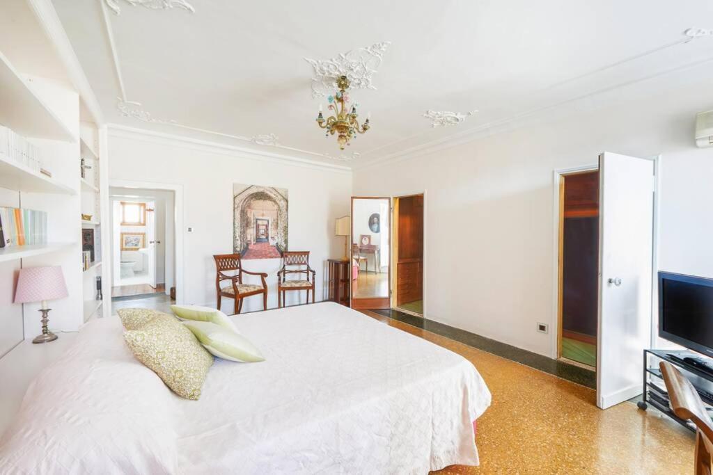 Ca' Fenice, Charming Apartment In San Marco, Sleep 7 Βενετία Εξωτερικό φωτογραφία