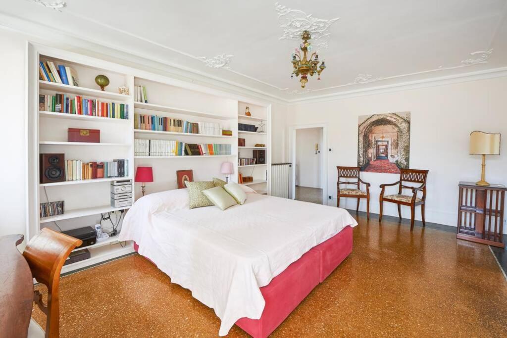 Ca' Fenice, Charming Apartment In San Marco, Sleep 7 Βενετία Εξωτερικό φωτογραφία
